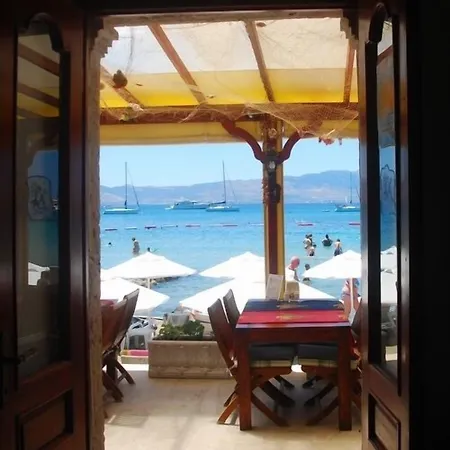 Castelino Akyarlar 4*