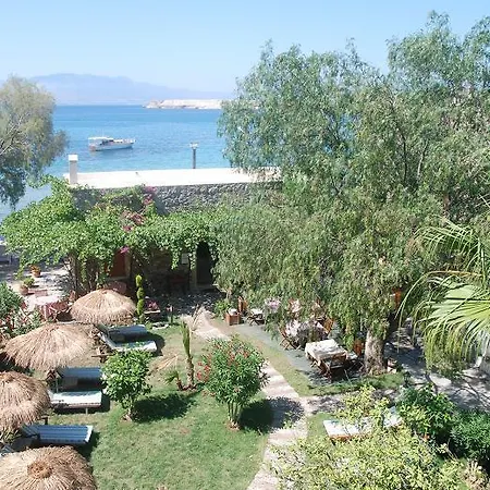 Castelino Akyarlar 4*